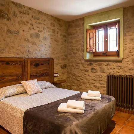 Country house La Cajola Lladurs