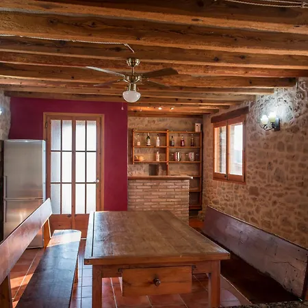Country house La Cajola Lladurs